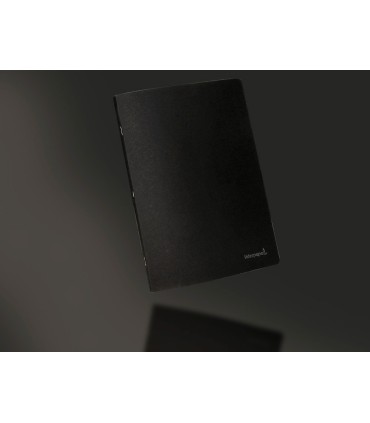 Libreta liderpapel tapa negra a4 80 hojas 60g m2 cuadro 5mm con doble margen