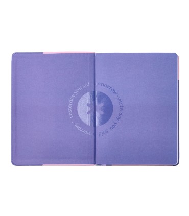 Agenda escolar antartik 25 26 encuadernada ggo simil piel morado semana vista a5 bilingue papel fsc 80 gr